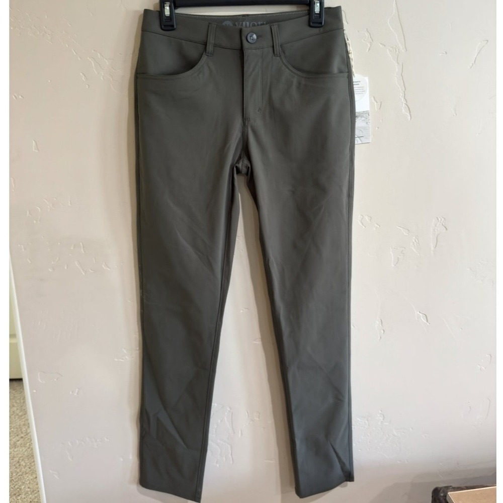 Vuori Meta Pant Mens 28 Dark Oregano Green V430 Technical Chino Trousers NWT